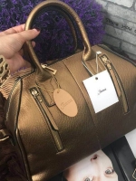 งานแท้ชนช้อป กระเป๋า แบรนด์ Berke ทรง Office hand bag มาฝากด้วยน๊า ตัวกระเป๋าหนังผิวสัมผัสคล้ายหนังแท้ ลายหน้งชัด สวยเวอร์ ดีเทลมีสไตด์มาก #ใบจริงสวยเวอร์ จุของคุ้ม ไม่หนักมาก #จุดเด่นภายในมีแบ่งช่องเก็บของได้ หลายช่องมาก สาวๆ ที่ของเยอะใบนี้ เลยคุ้ม ทนมา