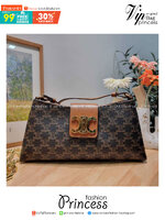 Celine wiltern bag กระเป๋าทรงพอชแบบตัวแม่ สวยมาก สวยแซ่บ ขนาดกำลังดี ใส่ของใส่มือถือได้ทุกรุ่น รูปทรงย้อนยุค สไตล์วินเทจลัคชู มีสายสะพายให้ถึง 2 แบบ สายหนังและสายโซ่ ดูแพงสุดๆ
