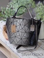 ใหม่ ล่าสุด Mix shade colors !! Tone สี Limited พิเศษที่ สวยไม่ซ้ำใคร แถมยังลาย หายาก ❤️ปรับทรงได้ 2 แบบ น่ารักมาก ค่า ( เนื่องจากสีเฟด ดังนั้นแต่ละใบลายสีอาจจะมีความแตกต่างกัน ) แต่ยังคงสวย แน่นอนค่า 👉🏻👉🏻กระเป๋า จาก