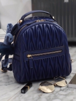 KEEP ' Paris ' backpack 🎒👟 เป้ หนังแกะแท้ ระดับตำนาน ที่ครองใจสาวๆ เป็นอันดับหนึ่ง งานดี งานคุ้ม ต้องใบนี้เลย =>> กระเป๋า หนังแกะแท้เนื้อดี งาน handmade เย็บแบบฝีมือต่อฝีมือ เพิ่อให้ได้ใบนี้ =>> ตัวกระเป๋าน้ำหนักเบา ด