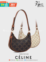 VIP 】หนังแท้ CELINE MINI AVA IN TRIOMPHE CANVAS AND CALFSKIN TAN กระเป๋าถือ/คล้องไหล่ ขนาดมินิน่ารัก สาวๆสายคิ้วตี้ไม่ควรพลาดเลยค่าา น่ารักมากกๆๆ แต่ยังคงเรียบหรูและคลาสสิก ทั้งลายที่แสนโดดเด่น และสายแบบเข็มขัดก็เข้ากันได้ดีสุด ๆ ไม่มีโลโก้ใด ๆ ประทับอยู่