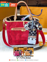 LV Neverfull Bandoulière Inside Out MM กระเป๋าทรงโท้ทรุ่นใหม่ล่าสุด ใช้ได้ 2 ด้าน ภายในสีสดใสมีชีวิตชีวา เป็นการรังสรรค์สุดท้าทายครั้งใหม่ของกระเป๋ารุ่นไอคอนิกจากหลุยส์ ที่สุดของความหรูหรา