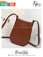 ORI หนังแท้ | CELINE PHONE POUCH HELOISE IN SUPPLE กระเป๋าใส่โทรศัพท์ เรียบหรู ด้วยลวดลาย Triompe ที่แสดงถึงความเป็นเอกลักษณ์ของแบรนด์