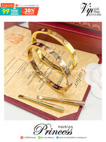Cartier Love Bracelet, 4 diamonds กำไลข้อมือ Size 17 ภาพถ่ายจากงานจริง เกรดออริจินิล วัสดุคุณภาพดี ไม่ลอกไม่ดำ กล่องใหญ่ตามแบบ งานปั้มครบตามรูปเลยค่ะ
