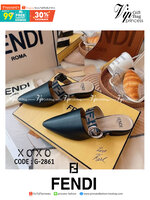 FENDI Mid Heel รองเท้างานสวม งานแบรนด์ หัวแหลม ใส่แล้วขาเรียวยาว แมทส์ชุดง่าน น้ำหนักเบา มีส้นเล็กน้อย กำลังใส่สบาย (ชนช้อป) วัสดุหนัง PU