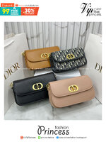 DIOR 30 Montaigne Avenue Bag Box Leather Bag กระเป๋าสะพายรูปดีไซน์สุดคลาสสิกและสง่างาม หรูหราตามเอกลักษณ์แบรนด์ เกรดท็อปไฮเอน 1:1 ใช้งานต่างประเทศได้