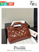 Chanel 31 Mini Shopping Bag กระเป๋าสะพายพร้อมหูจับในตัวทรงสวยมาก ขนาดกำลังดี ปุ๊กปิ๊กน่ารัก ใช้งานสะดวก