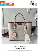 TORY BURCH small Perry canvas tote bag กระเป๋าคล้องแขนและสะพายไหล่ทรงโท้ท คอลเลคชั่นใหม่ล่าสุด สวยหรูลุคคุณนาย
