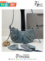 Balenciaga LE CAGOLE XS SHOULDER BAG GIRLY ALLOVER DENIM IN BLUE กระเป๋าสะพายรุ่นยอดนิยม สวยเท่ เกรดออริ 1:1 สลับแท้ ใช้งานต่างประเทศได้