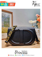 CD SIGNATURE BAG WITH STRAP กระเป๋าสะพายซิกเนเจอร์ ไอเท็มมาแรง ที่สวยแซ่บไม่มีไม่ได้เลย เกรดออริ 1:1 ใช้งานต่างประเทศได้