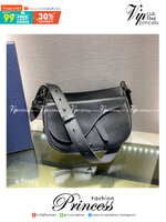 CHRISTIAN DIOR BLACK GRAIND GALFSKIN MINI SADDLE SOFT BAG / Dior Messenger Bag เกรดใช้งานสลับของแท้ เกรดออริจินอล ภาพสินค้าถ่ายจากงานขายจริง ใช้งานต่างประเทศได้