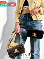 พรีเมี่ยมกิ๊ฟแท้ 100% 】CELINE TRIOMPHE SHOULDER BAG VIP GIFT WITH PURCHASE-GWP พรีเมี่ยมกิ๊ฟ Limited Edition จาก CELINE PERFUME DUTY FREE COUNTER วัสดุ TRIOMPHE & LEATHER ดีไซน์ยอดนิยมสไตล์สาว LISA