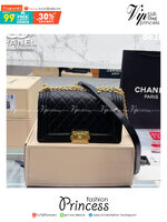 Chanel Boy 10" พร้อมส่งที่ไทย รุ่นสุดฮอต อะไหล่สีทองสุดหรู วัสดุหนังลายคาร์เวีย ทรงคลาสสิคที่สาวๆห้ามพลาด!! ในราคาสุดคุ้ม