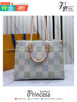ORI หนังแท้ | LV OnTheGo MM Damier Giant Canvas Pistachio colorway กระเป๋าสะพายทรงโท้ท ดีไซน์สีพาสเทลน่าหลงไหล สวยหวานใหม่ล่าสุด