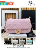 CHANEL FLAP BAG Pearls & Gold-Tone Metal กระเป๋าสะพายดีไซส์คลาสสิคหนังแท้แต่งมุก เกรดออริ สลับแท้ 1:1 ใช้งานต่างประเทศได้ ภาพถ่ายจากงานขายจริง