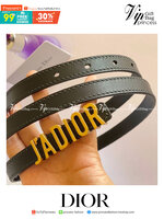 JADIOR ♥️ Dior belt เข็มขัดสุดหรูสายหนังแท้ เส้นเล็ก 1.5cm เป็นรุ่นตามหาเลยค่า งานสวยมาก ภาพถ่ายจากงานขายจริง โลโก้ 3D Gold metal JADIOR เข้าได้กับทุกลุ๊คสไตล์การเเต่งตัว สวยหรูดูดีมีระดับ ไอเท็มนี้แนะนำเลยค่าา มาน้อยรีบๆ หน่อยน้าา