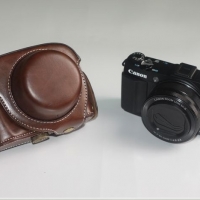 เคสกล้องCanon G1X Mark II สีน้ำตาล