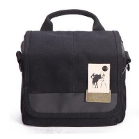 กระเป๋ากล้องแฟชั่น Mirrorless size M สีดำ