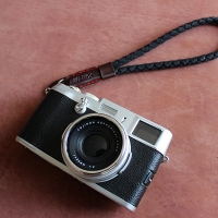 สายคล้องกล้อง wrist strap