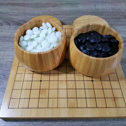 ชุดกระดานหมากล้อมกระดาน9เส้นและ13เส้น เม็ดหินนูนสองด้านอย่างดี พร้อมโถไม้Torreya