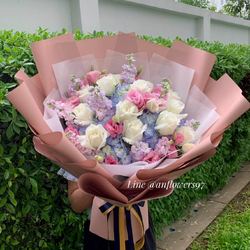 ช่อดอกไม้รับปริญญา