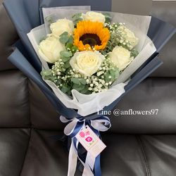 ช่อทานตะวันแซมกุหลาบ