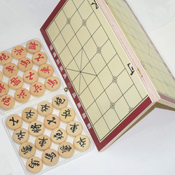 ชุดหมากรุกจีนไม้พร้อมกระดานไม้แบบพับงานไม้รุ่นประหยัด(ขนาดกระดาน 31x34 cm.)