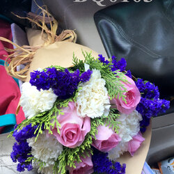 ช่อกุหลาบชมพู