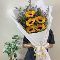 ช่อดอกไม้ ดอกทานตะวัน กระดาษขาว