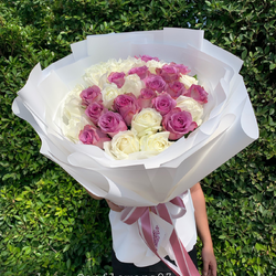 ช่อกุหลาบขาวและกุหลาบม่วง40ดอก