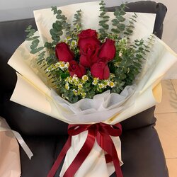 กุหลาบแดงเดซี่