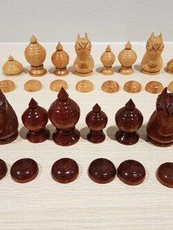 ตัวหมากรุกชุดนกุล (ขุนสูง 6cm.ฐาน 2.6cm.)