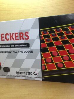 หมากฮอสแม่เหล็กขนาดมาตรฐาน