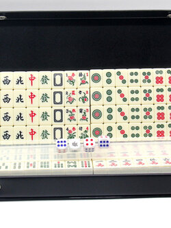 ชุดไพ่นกกระจอกขนาดเล็กแบบพกพาไม่หนักขนาด20mm.(Mahjong)