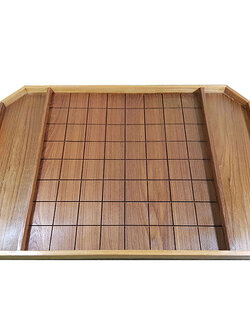 กระดานหมากรุกไทยไม้สักเซาะร่องมีที่วางหมากข้างกระดาน