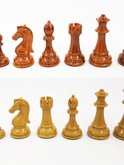 ตัวหมากรุกสากลทรงStaunton เกรดพรีเมี่ยมอย่างดีแบรนด์ Spruce-Tek ขนาด10.8 cm.(4.25 นิ้ว)มาตรฐานสำหรับแข่งขัน