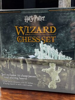 ชุดหมากรุกสากลพ่อมดแฮรี่พอตเตอร์ (Wizard Chess Harry Potter)