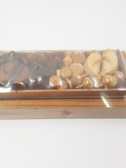 ชุดหมากรุกไทยแบบไม้พร้อมตัวเล่นงานแบบพกพา(ไม้จามจุรี)