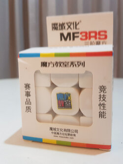 Moyu รูบิค3x3 แกนดี ลื่นมาก