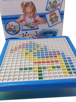 จิ๊กซอโมเสคกล่องฟ้า