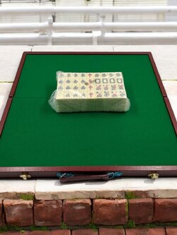 ชุดกระดานไพ่นกกระจอกพร้อมตัวเล่นเบอร์#30 ไซส์ขนาด 30 mm. จำนวน144 ตัว