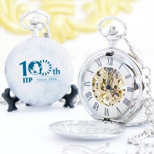 ของที่ระลึกครบรอบบริษัท 5ปี 10ปี 15ปี 20ปี 25ปี 30ปี 40ปี 50ปี+ ของที่ระลึกสั่งทำ หรูสำหรับวันครบรอบจัดตั้งบริษัท l ของที่ระลึกบริษัทไม่มีขั้นต่ำ