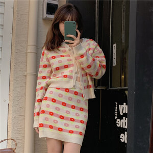 พร้อมส่ง 🐬 Imogen set เซตเสื้อแขนยาว+กระโปรงลายสวย (32826)