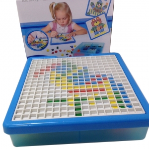 จิ๊กซอโมเสคกล่องฟ้า