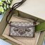 GUCCI HORSEBIT 1955 MINI BAG กระเป๋าสะพาย กระเป๋าใส่โทรศัพท์ ดีไซต์สัญลักษณ์วงแหวนตามแบบฉบับ GG มาพร้อมกล่องแบรนด์และสายสะพายยาวที่สามารถปรับระดับได้ พร้อมส่งให้สะพาย สวยๆ กันแล้ววันนี้ ใบนี้ must have..ค่ะ.!!