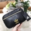 Adidas Factory Mini Waist Bag กระเป๋าสะพายสไตล์สปอร์ตแบบคาดเอวหรือคาดอกดีไซน์สุดฮิตใช้ได้ทั้งชายและหญิง วัสดุหนังเรียบแบบนิ่มกันน้ำอยู่ทรงทำความสะอาดง่าย ขนาดกำลังดี น้ำหนักเบา ด้านหน้ามีโลโก้แบรนด์ เปิดปิดด้วยซิปสะดวกใช้ หัวซิปปั้มแบรนด์สายสะพายเลื่อนปรั