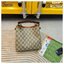 GUCCI GG Emblem mini bucket bag กระเป๋าทรงบัคเก็ตวินเทจงานแบรนด์หรู รุ่นใหม่ล่าสุด ดีไซส์สวยใช้งานง่าย ภายในโล่งกว้าง จุของได้เยอะ ถือหรือสะพายก็สวย Must Have!! เลยค่ะ