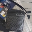 Coach Men crossbody bag Best seller! กระเป๋าข้างรุ่นยอดฮิตของคุณผู้ชาย วัสดุหนังลาย signature brand รอบใบ ด้านหน้ามี logo brand มีช่องหน้าหลัง ช่องหลักเปิดปิดด้วยซิป ใส่ wallet ยาว mini iPad ได้ มีช่องซิปเล็ก สายสะพายยาสปรับได้ค่ะ