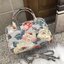 Hot item Cath Kidston bowling bag กรี้ดกับความน่ารักของกระเป๋าแบรนด์นี้ค่ะ กระเป๋าทรง bowling bag จาก cath kidston ชนช้อป ค่ะ ขนาดกลางจุของ ทั้งกระเป๋าสตางค์ กระเป๋าเครื่องสำอางค์ เปิดปิดด้วยซิป มีมาครบสามลายแล้วค่ะ นี้หนังแข็งเป็นทรงไม่ย้วย ใช้งานง่าย แน