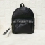 Gesabel Convertible Gym Backpack กระเป๋าสะพายมัลติฟังชั่นเก๋ๆ ขนาดกำลังดี สามารถสะพายหลัง สะพายข้างหรือ crossbody ก็ได้นะคะ ดูดีมากๆค่า ด้านหน้าปั๊มแบรนด์สามเหลี่ยม เปิดปิดด้วยซิป มีช่องซิปซ่อนด้านหน้า 1 ช่อง ด้านใน 1 ช่อง ภายในโล่งกว้าง สามารถจุของได้เยอ